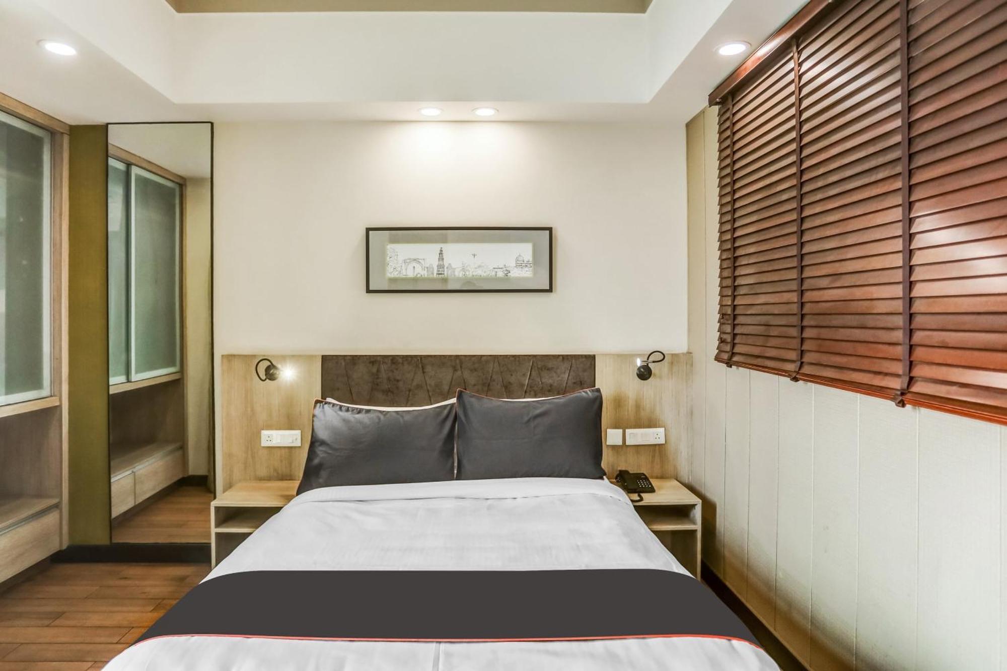 Collection O Limewood Stay غورغاون المظهر الخارجي الصورة
