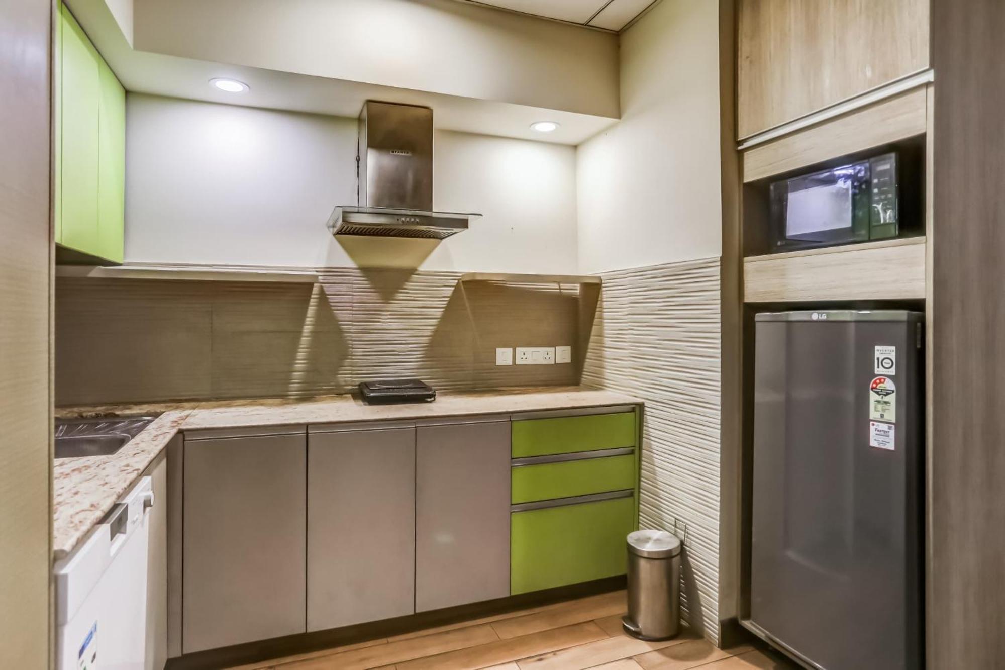 Collection O Limewood Stay غورغاون المظهر الخارجي الصورة
