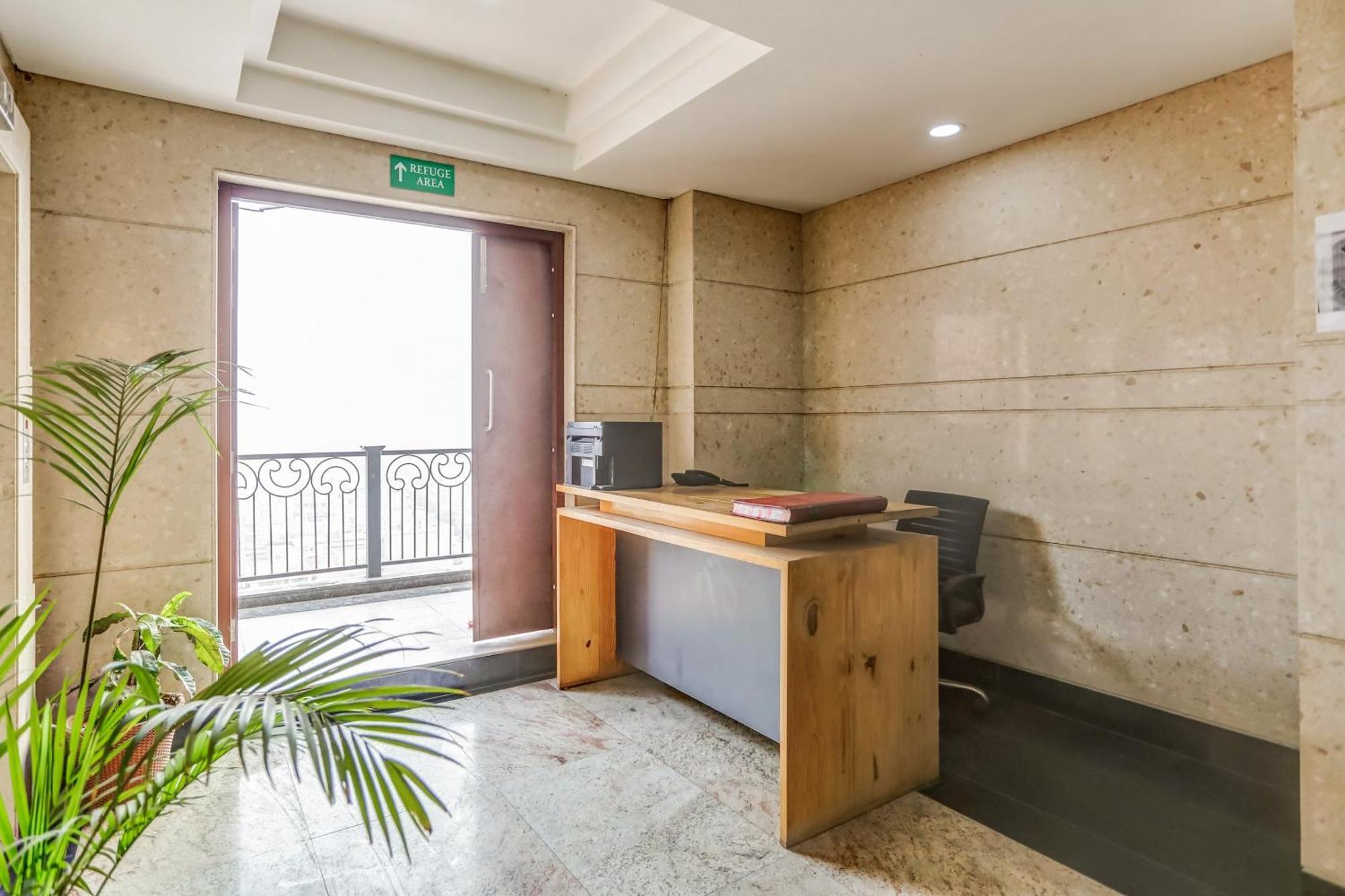 Collection O Limewood Stay غورغاون المظهر الخارجي الصورة